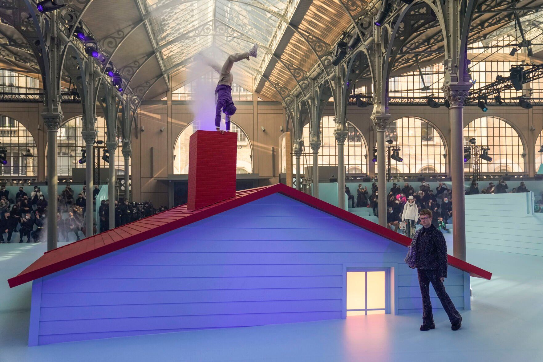 Paris Fashion Louis Vuitton F/W
